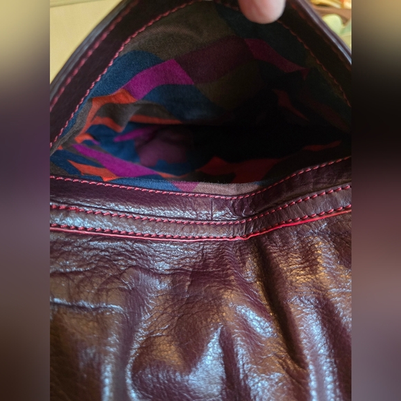 Marc By Marc Jacobs Bombay Hobo Bag Plum Padlock - Picture 9 of 13